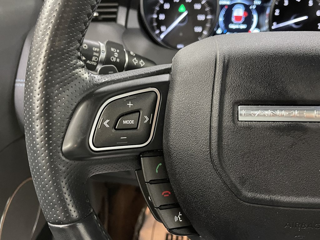 2017 Land Rover Range Rover Evoque Image 29