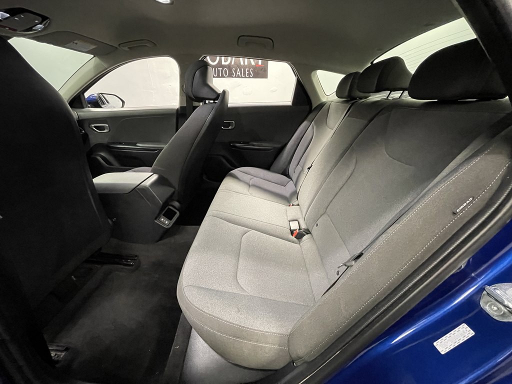 2025 Kia K4 Image 12