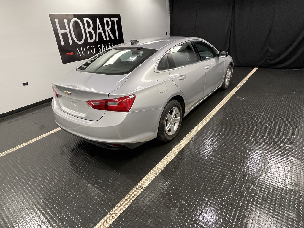 2021 Chevrolet Malibu Image 6