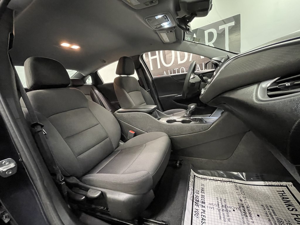 2023 Chevrolet Malibu Image 12