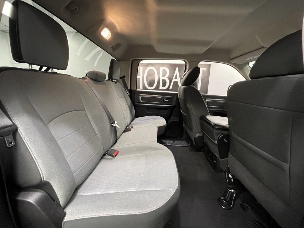 2021 RAM 1500 Image 16