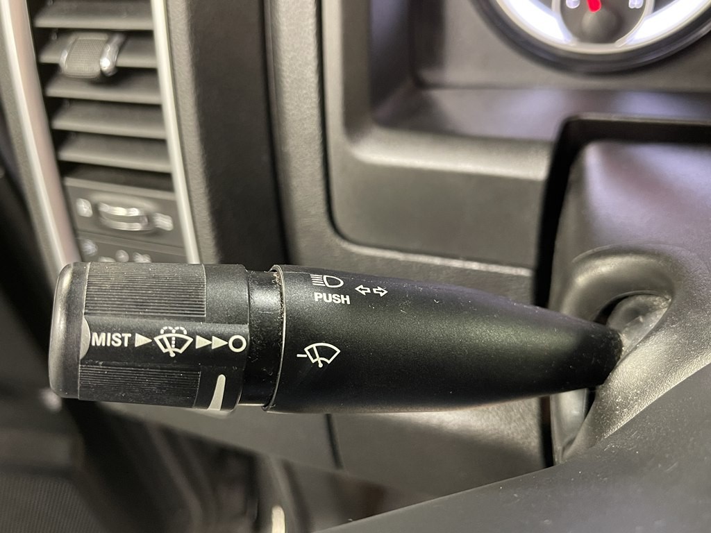 2021 RAM 1500 Image 24