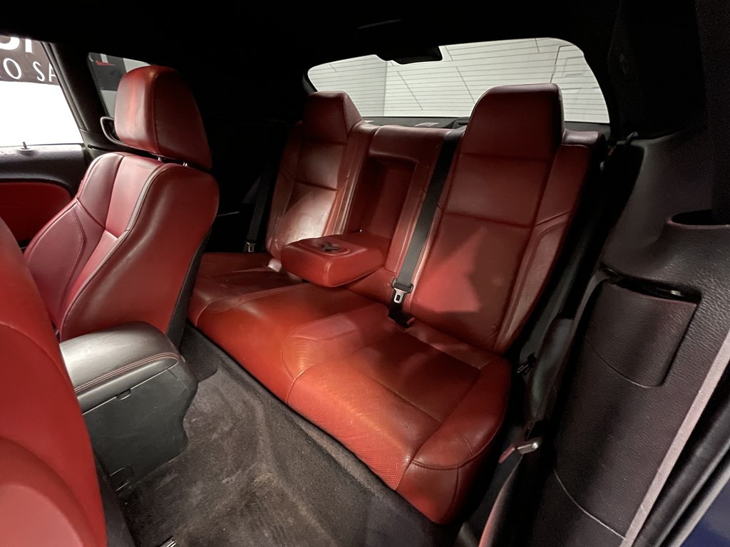 2017 Dodge Challenger Image 12