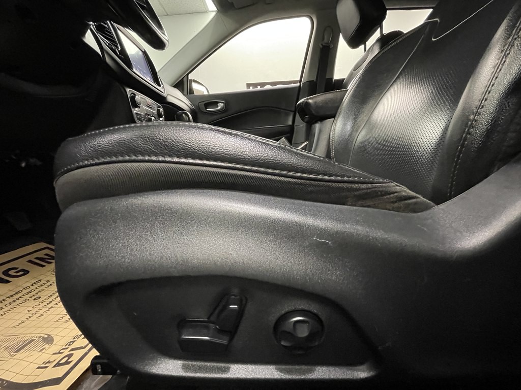 2020 Jeep Compass Image 9