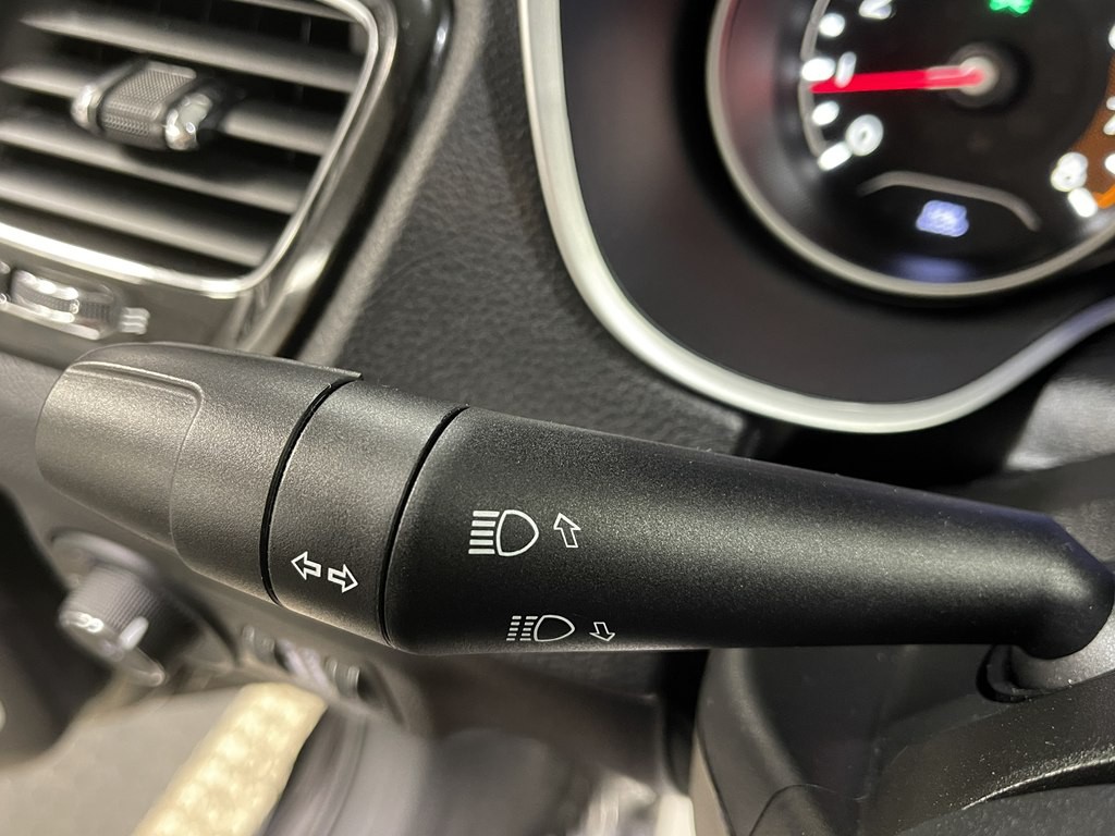 2020 Jeep Compass Image 25