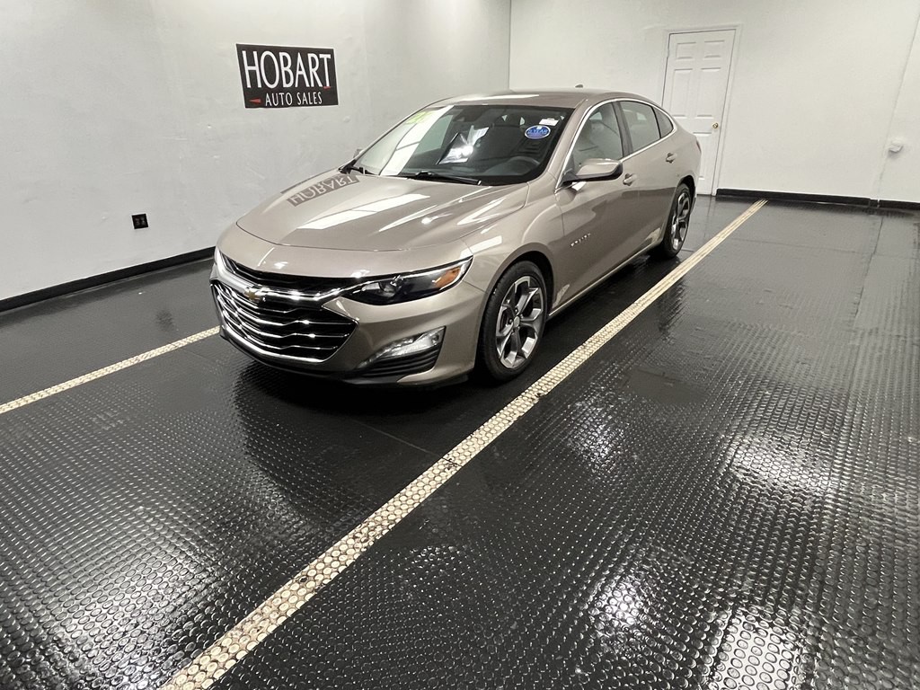 2023 Chevrolet Malibu Image 3
