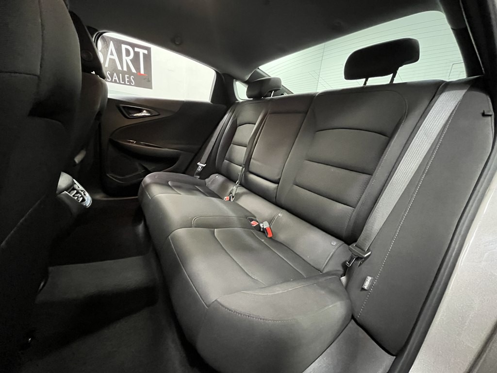 2023 Chevrolet Malibu Image 14