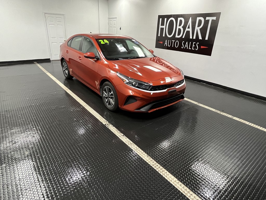 2024 Kia Forte Image 1