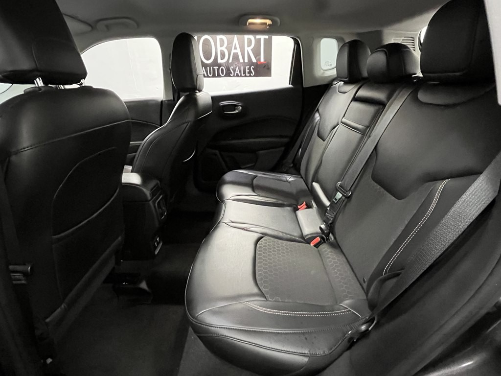 2018 Jeep Compass Image 12