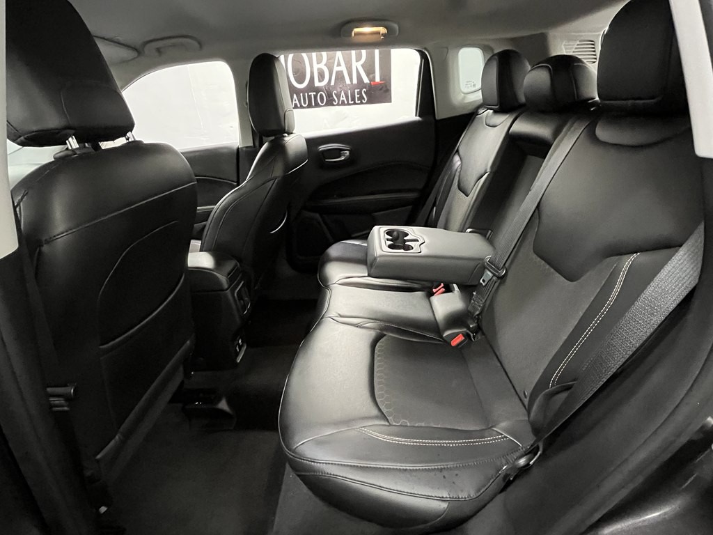 2018 Jeep Compass Image 13