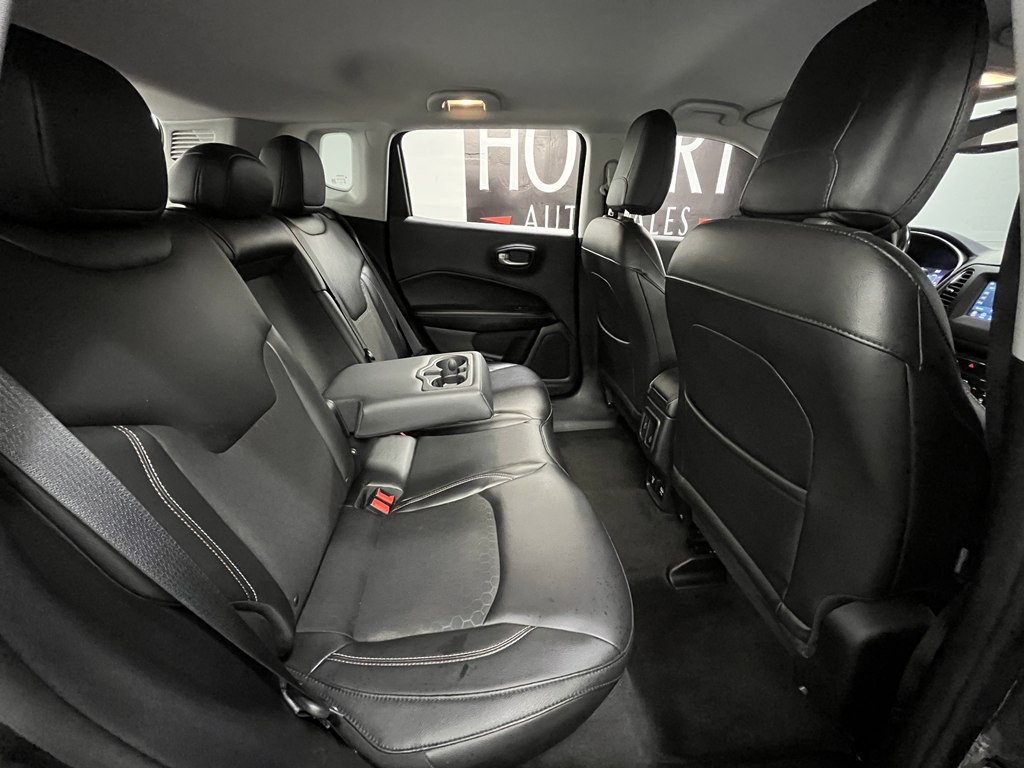 2018 Jeep Compass Image 16