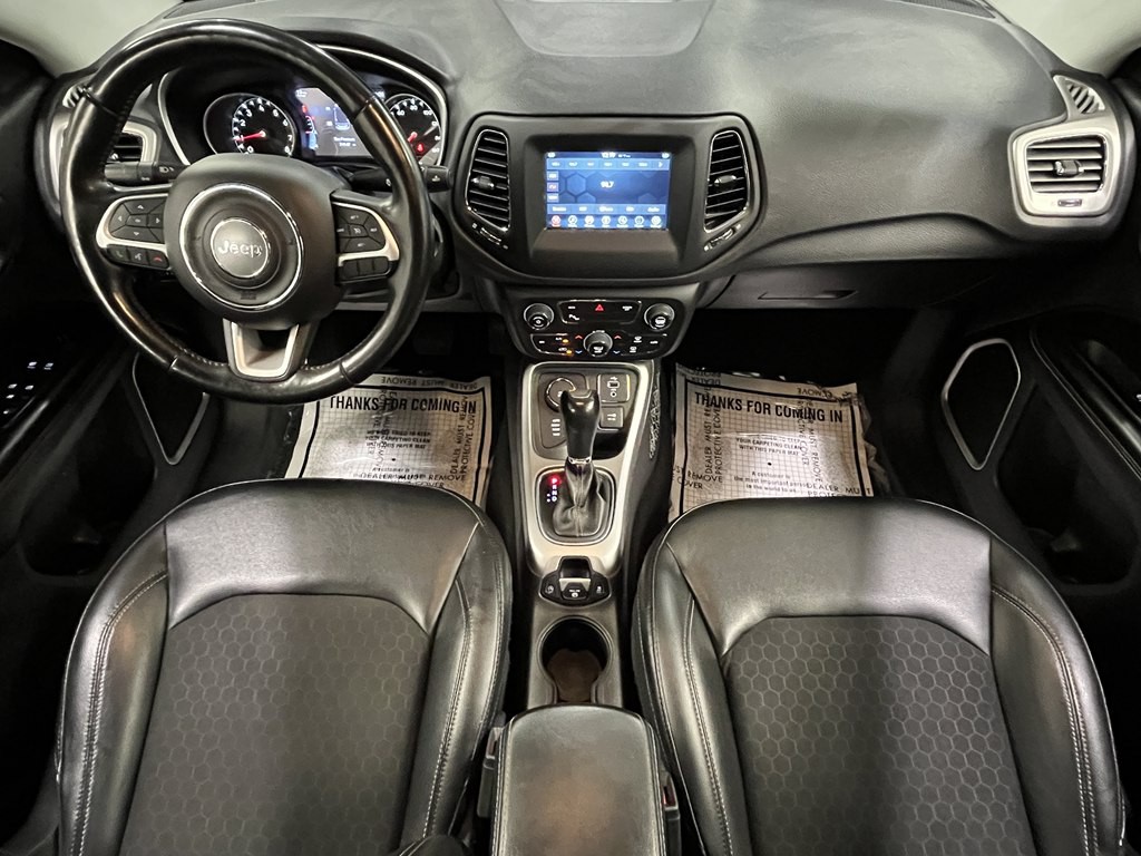2018 Jeep Compass Image 18