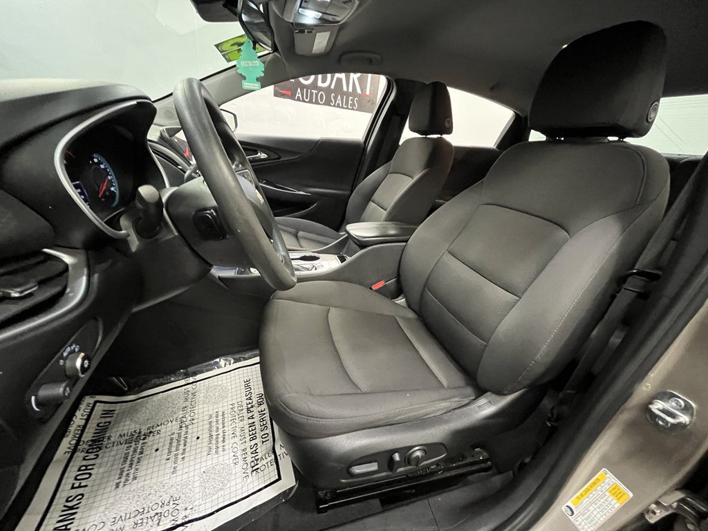 2023 Chevrolet Malibu Image 8