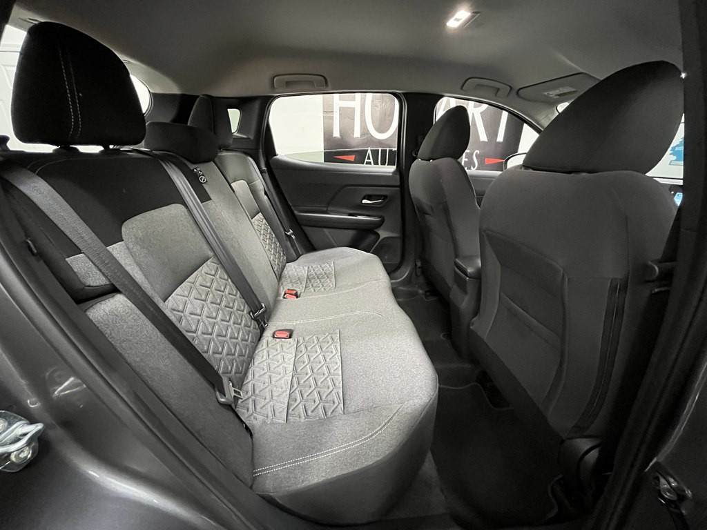 2025 Nissan Kicks Image 14