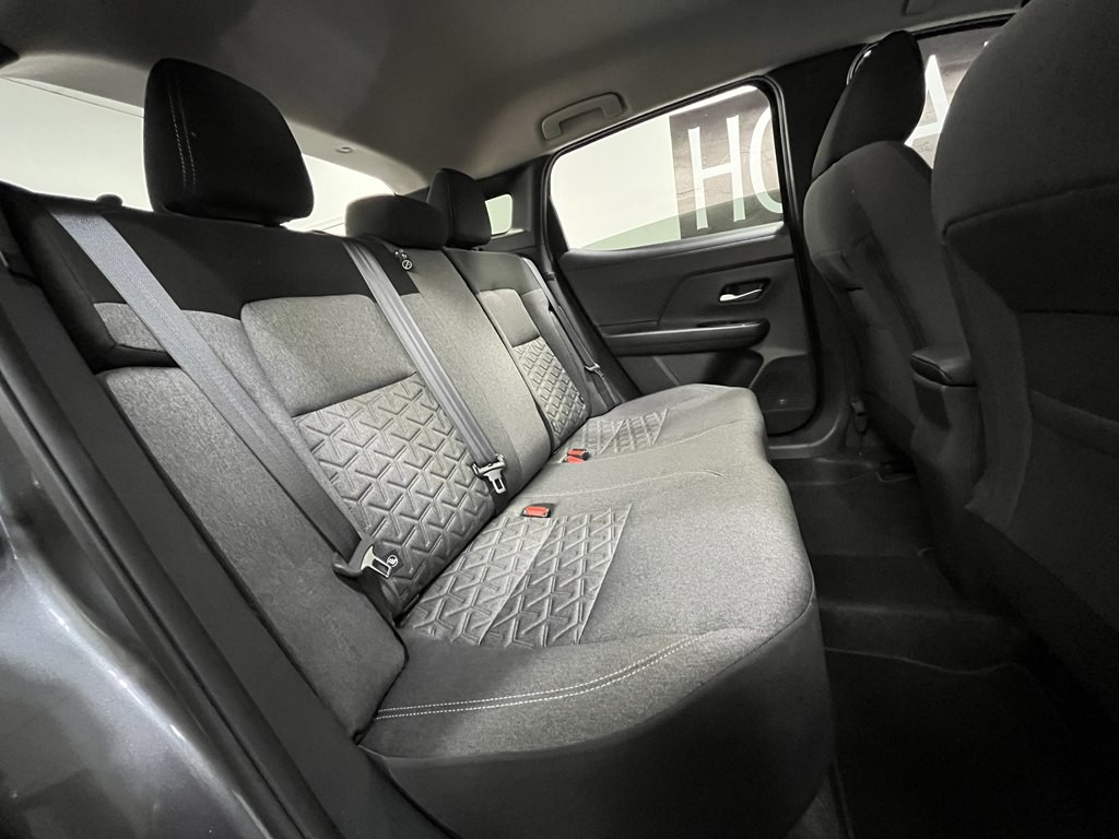 2025 Nissan Kicks Image 15