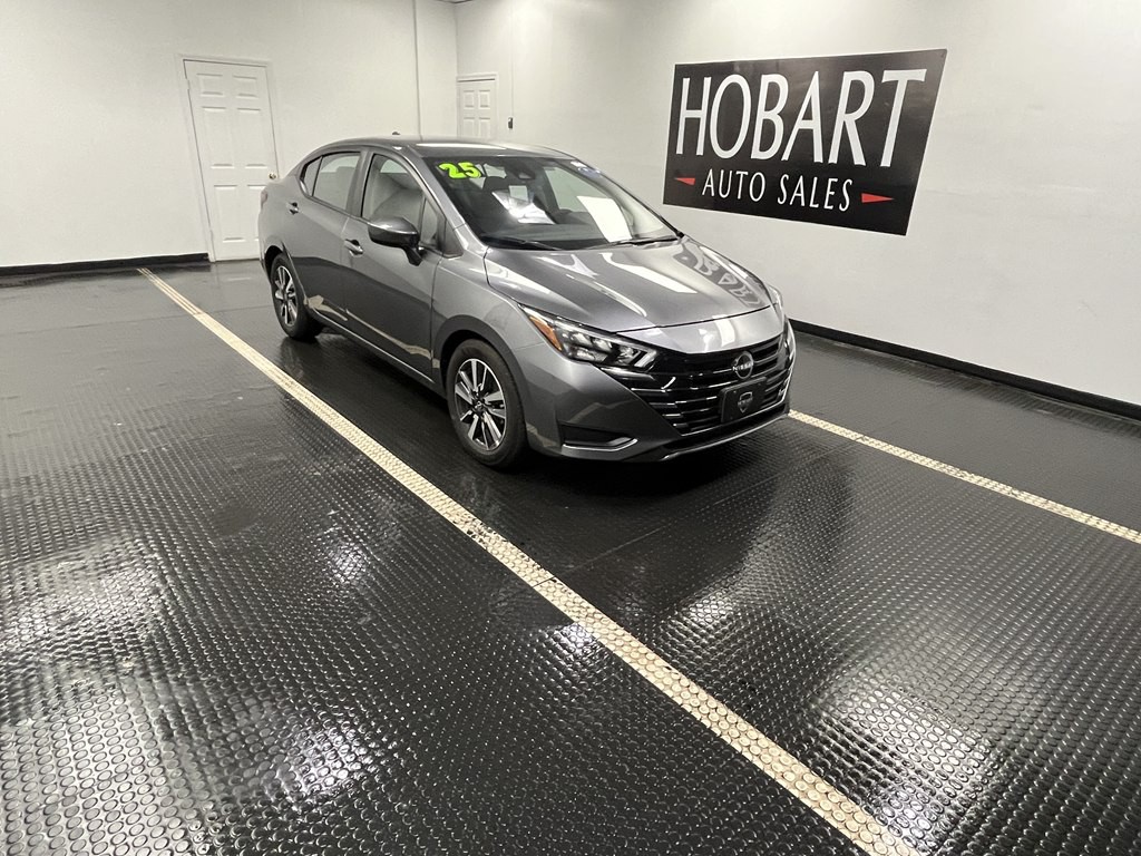 2025 Nissan Versa Image 1