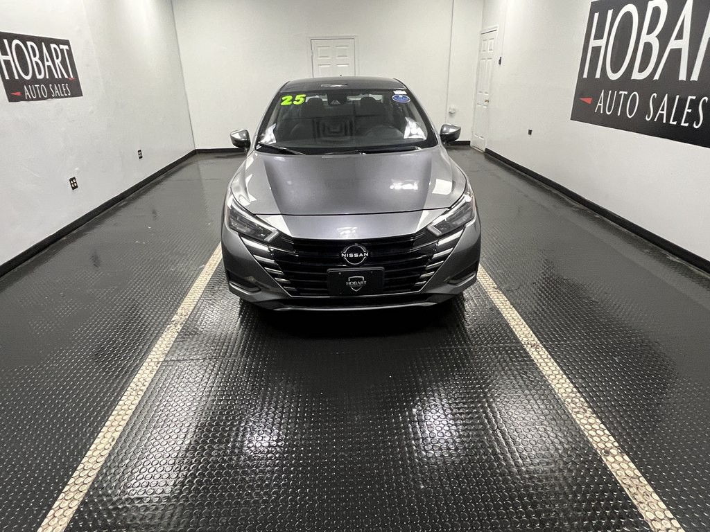 2025 Nissan Versa Image 2