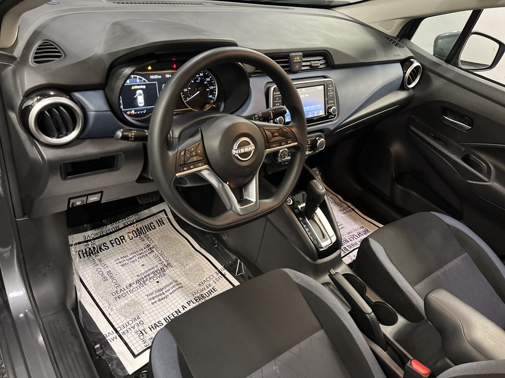 2025 Nissan Versa Image 9