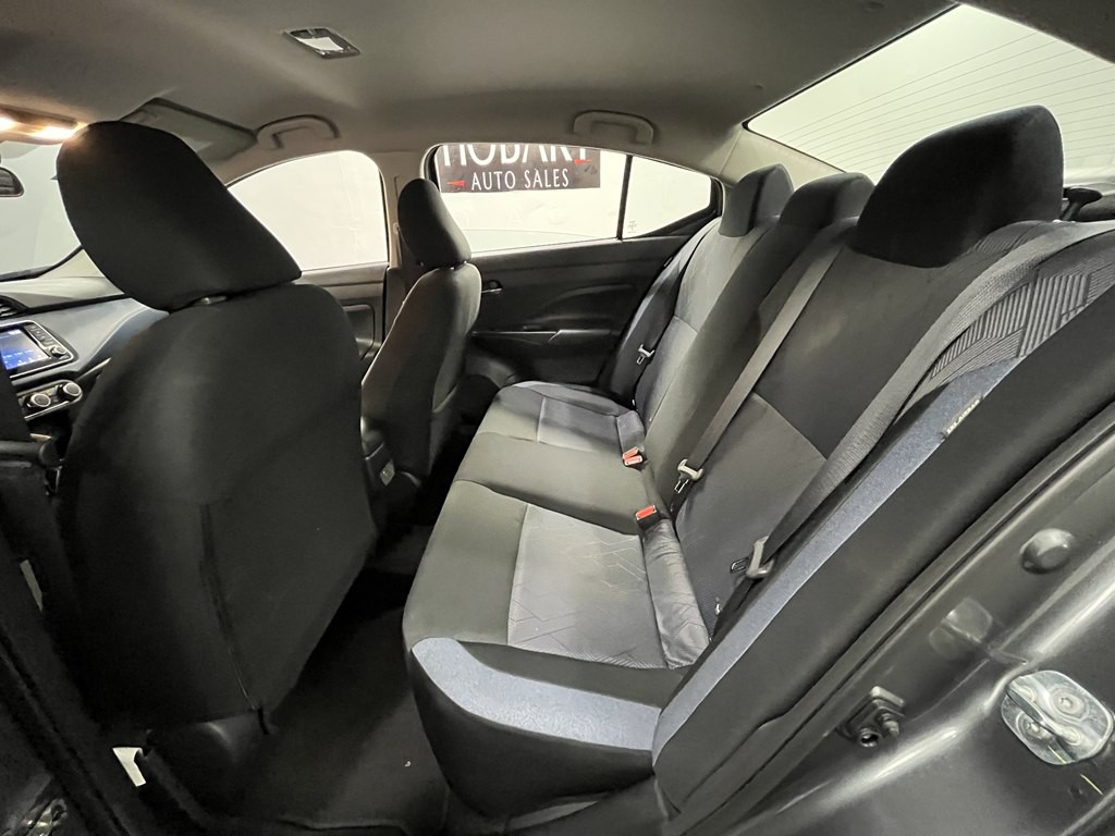 2025 Nissan Versa Image 12