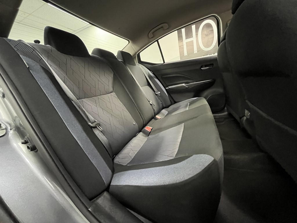 2025 Nissan Versa Image 15