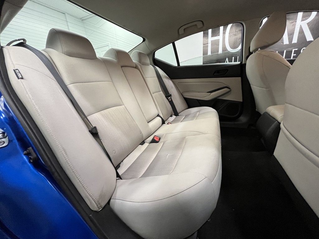 2025 Nissan Altima Image 13