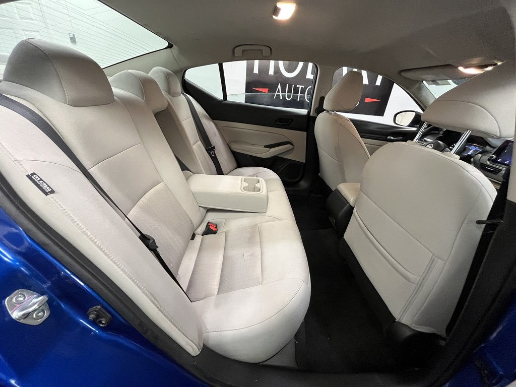 2025 Nissan Altima Image 14