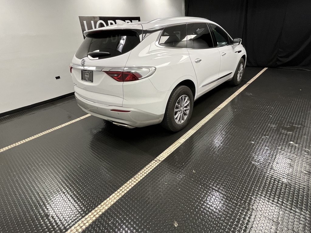 2024 Buick Enclave Image 6