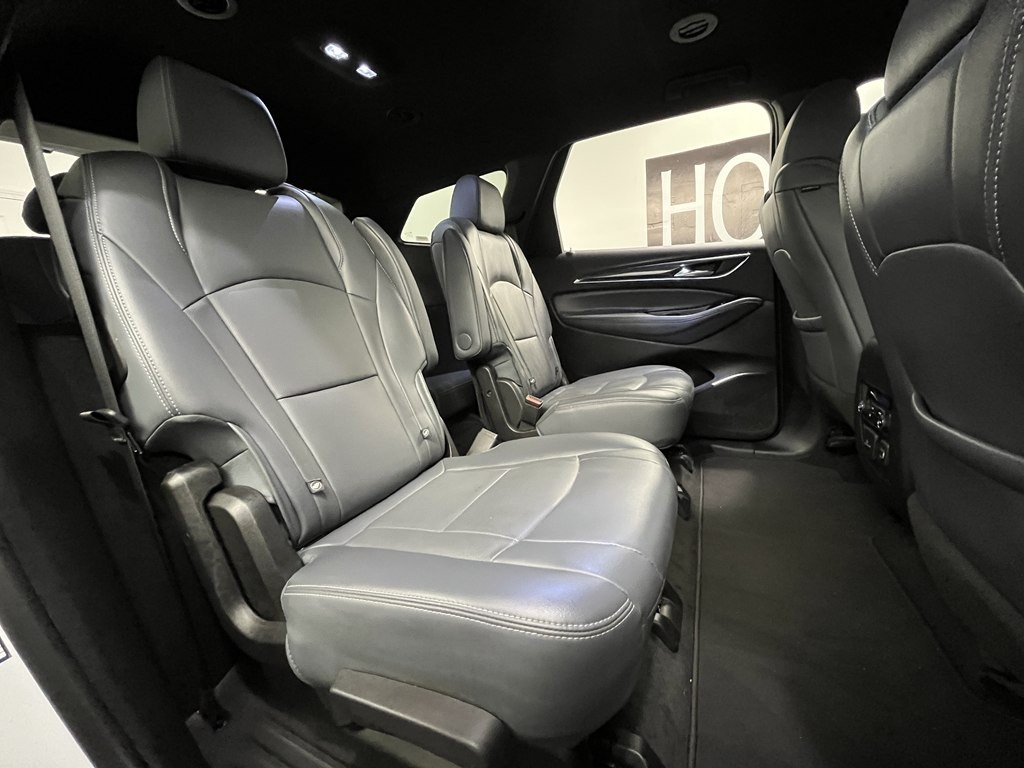 2024 Buick Enclave Image 17