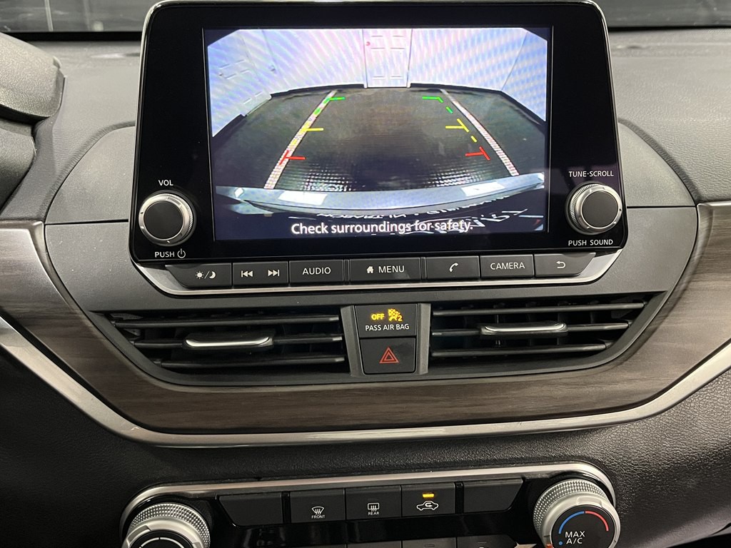 2024 Nissan Altima Image 16