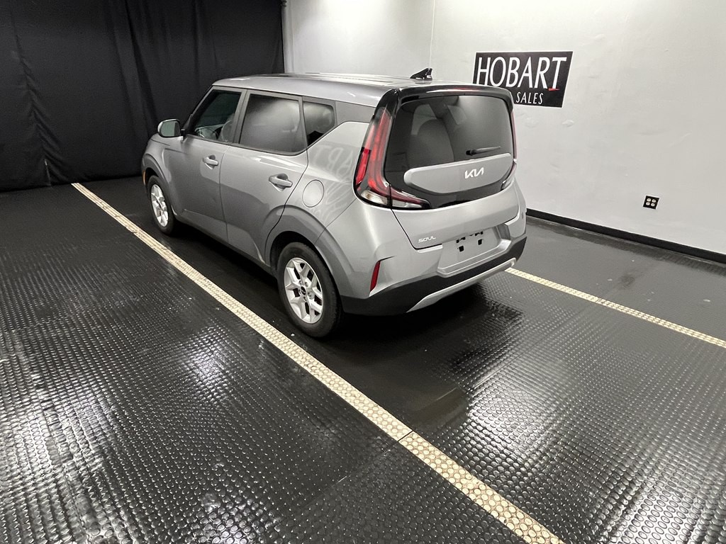 2024 Kia Soul Image 4