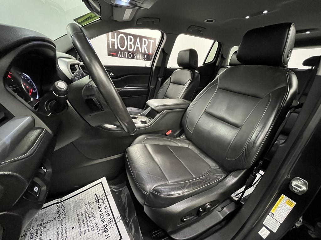 2017 GMC Acadia Image 8