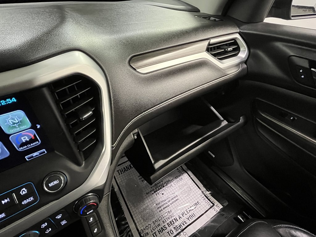 2017 GMC Acadia Image 26