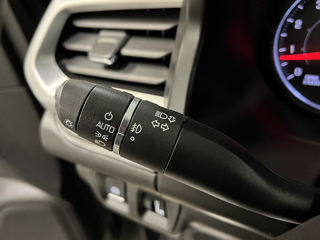 2017 GMC Acadia Image 29
