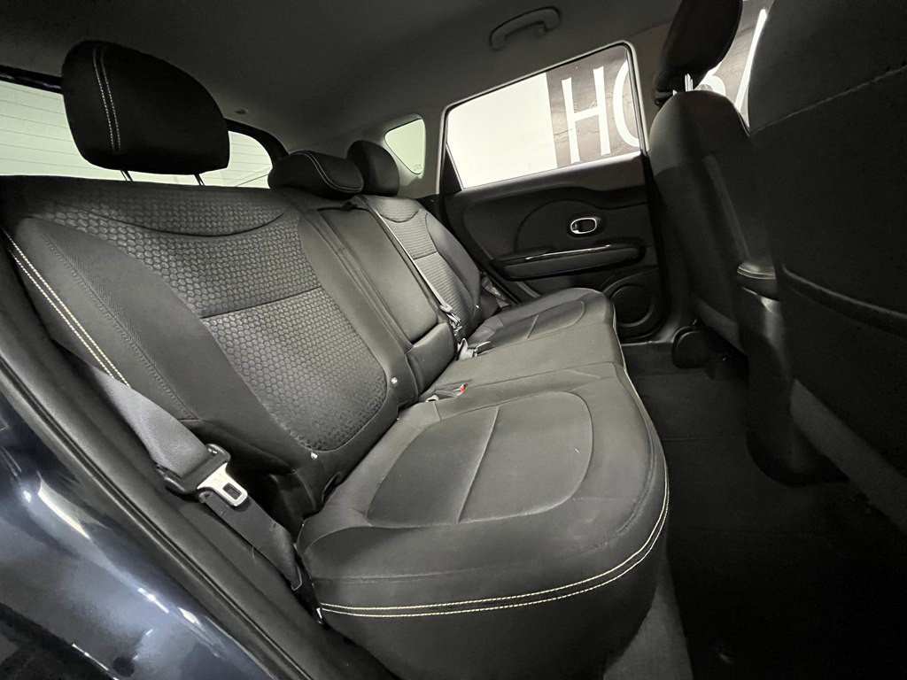 2015 Kia Soul Image 17