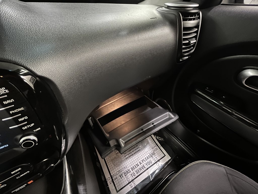 2015 Kia Soul Image 22