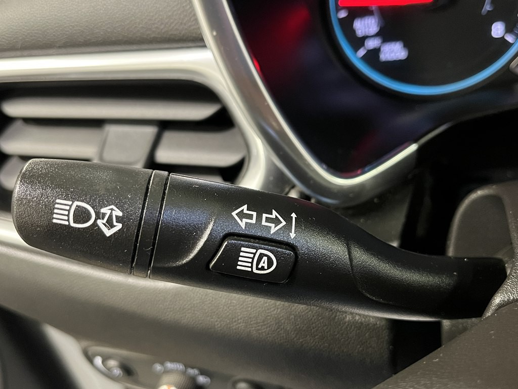2020 Chevrolet Equinox Image 25