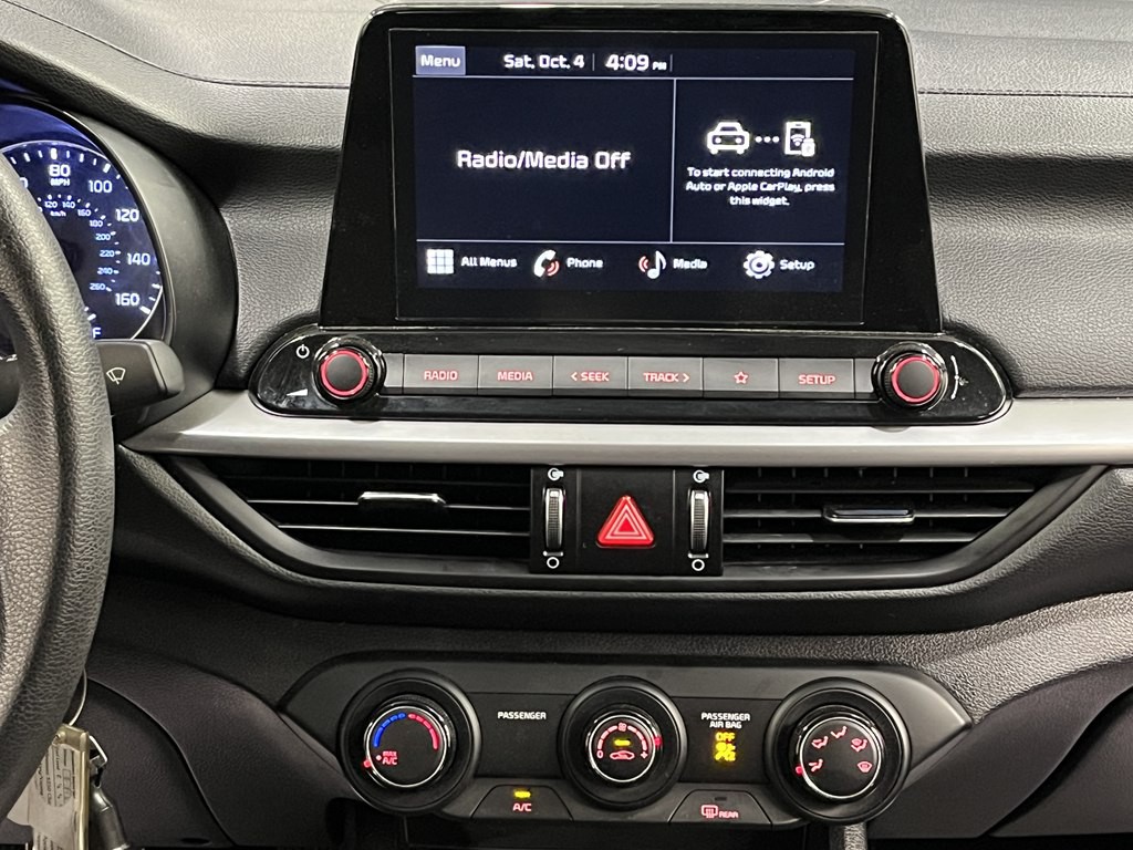 2024 Kia Forte Image 17