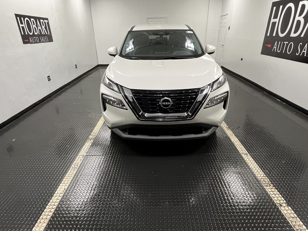 2023 Nissan Rogue Image 2