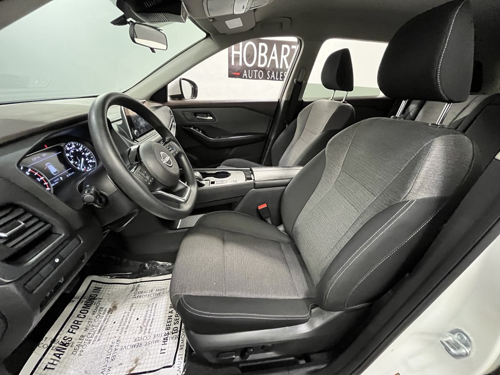 2023 Nissan Rogue Image 8