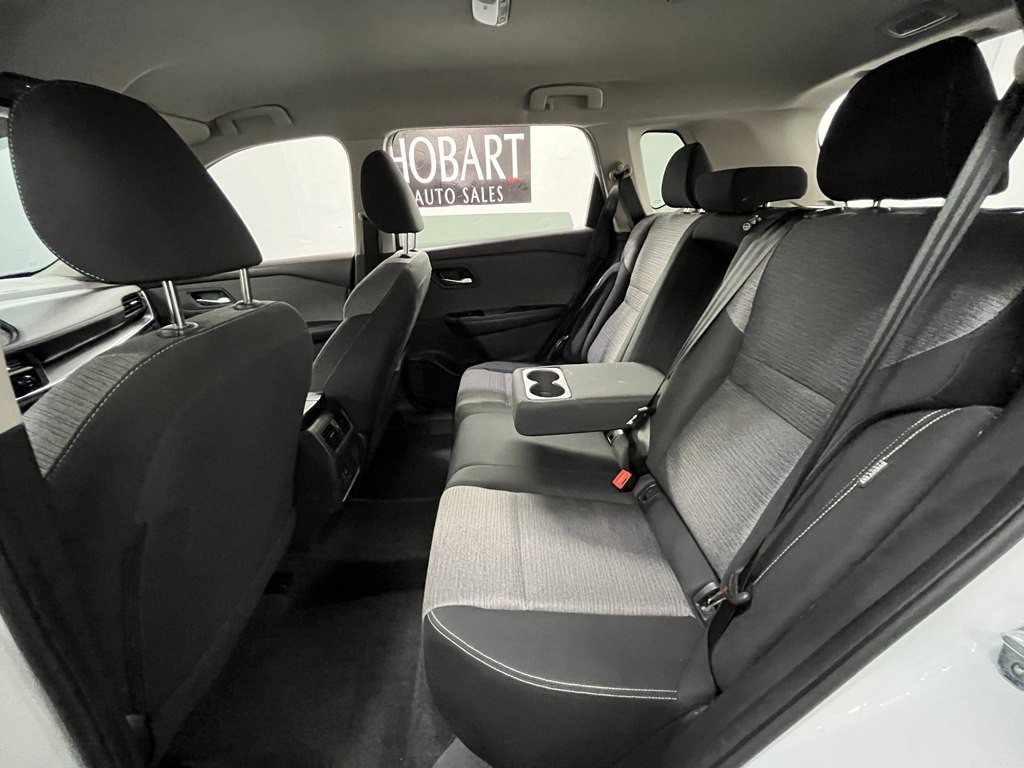2023 Nissan Rogue Image 13