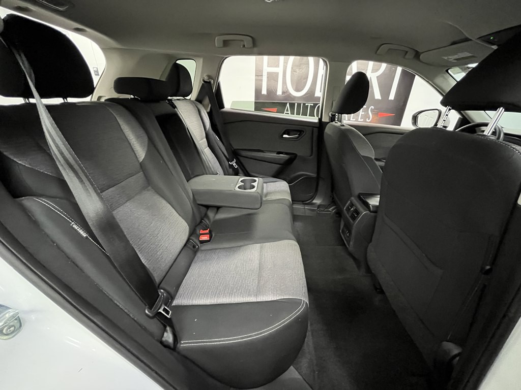 2023 Nissan Rogue Image 16