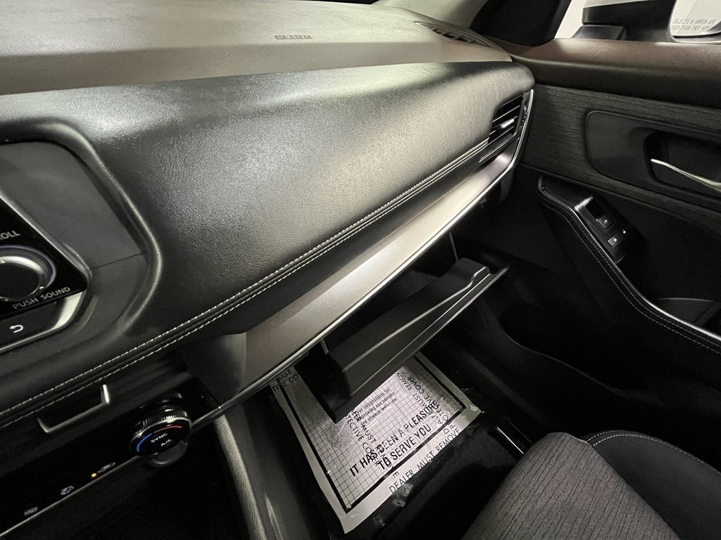 2023 Nissan Rogue Image 21