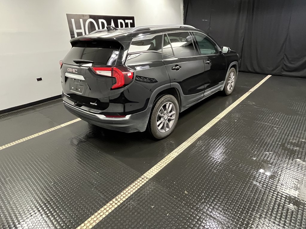 2024 GMC Terrain Image 4
