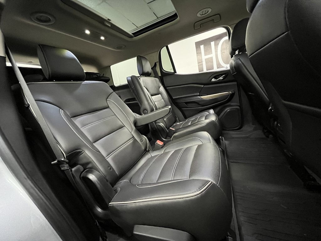 2019 GMC Acadia Image 16