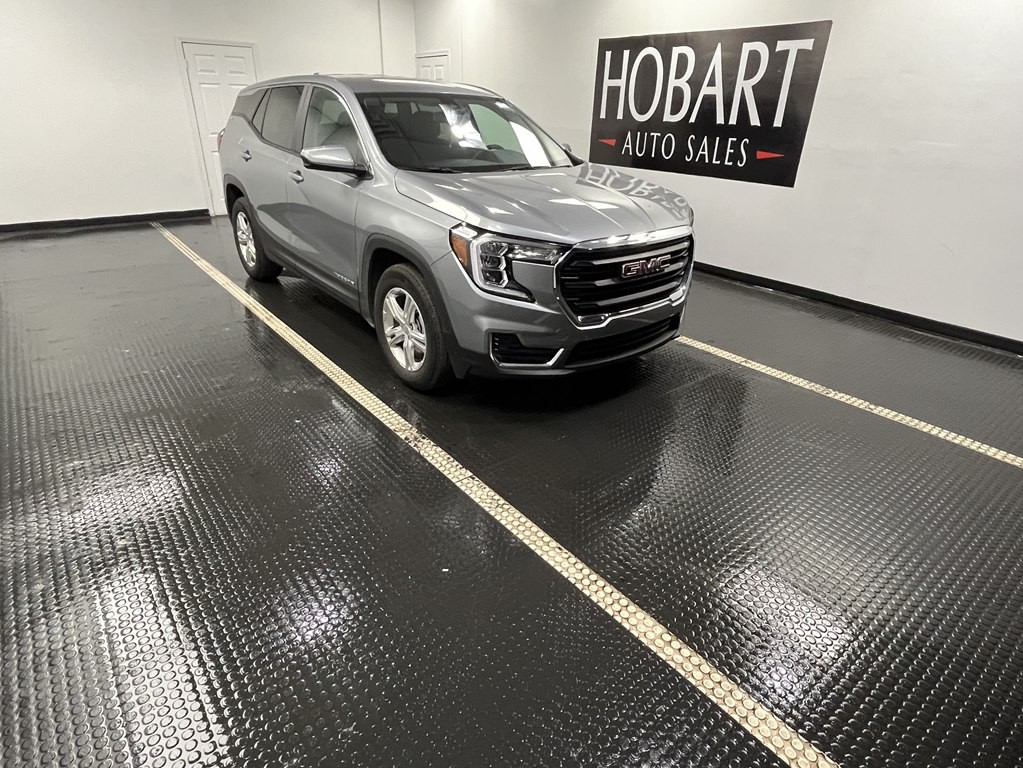 2024 GMC Terrain Image 1
