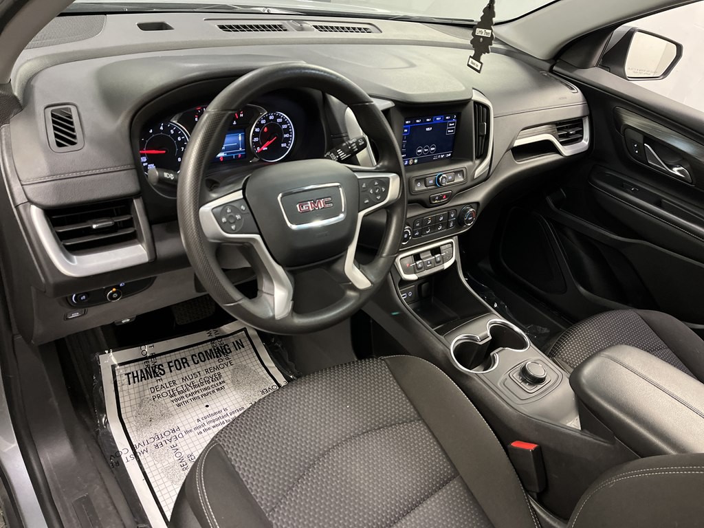 2024 GMC Terrain Image 9
