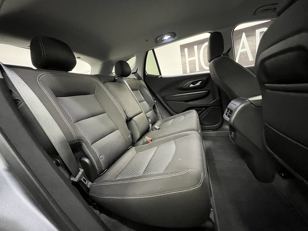 2024 GMC Terrain Image 16