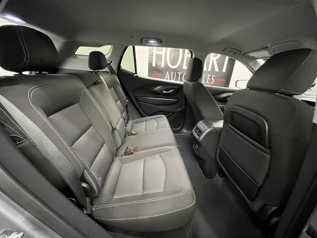 2024 GMC Terrain Image 17