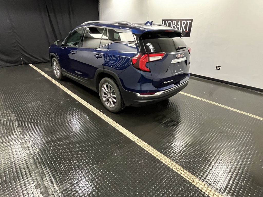 2023 GMC Terrain Image 4