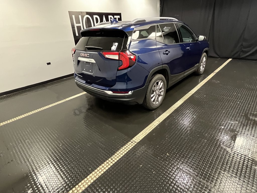 2023 GMC Terrain Image 6